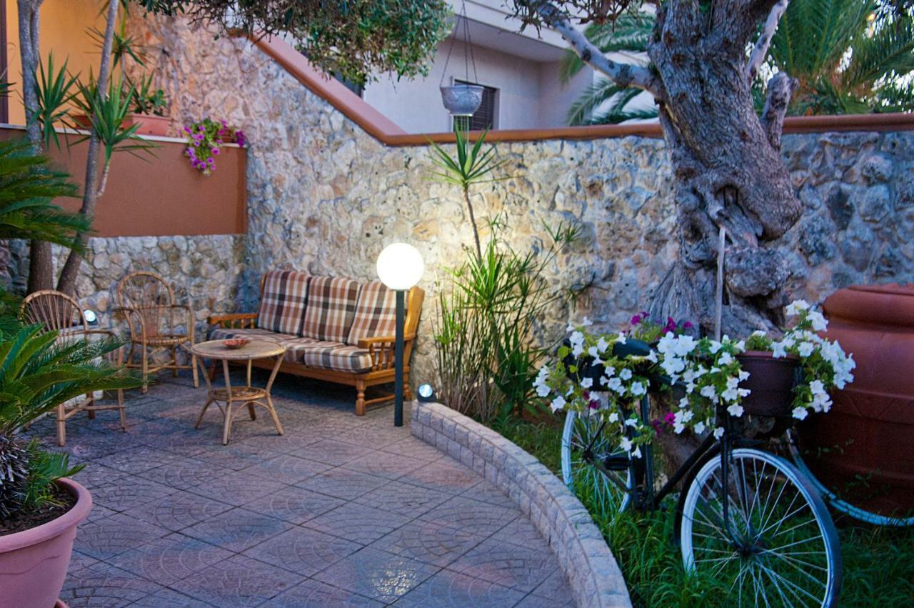 Guesthouse Da Filiberto Melendugno Exteriér fotografie