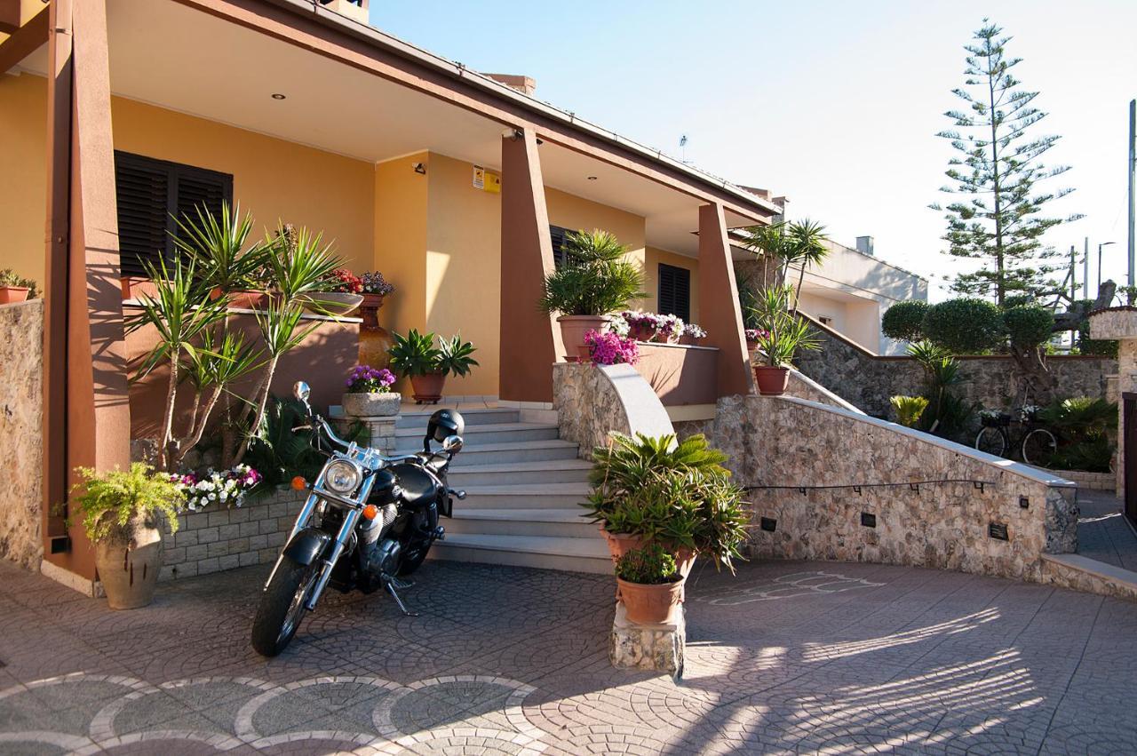 Guesthouse Da Filiberto Melendugno Exteriér fotografie